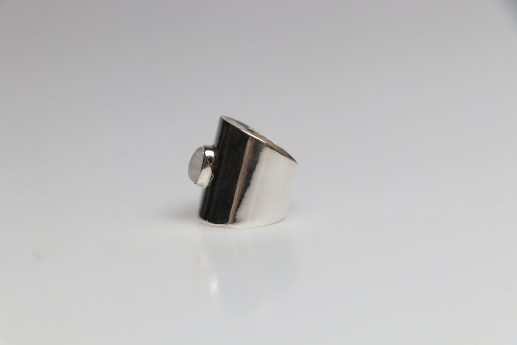 Brynje Ring - moonstone