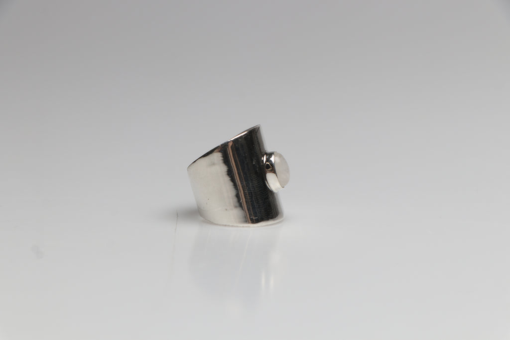 Brynje Ring - moonstone