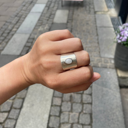 Brynje Ring - moonstone