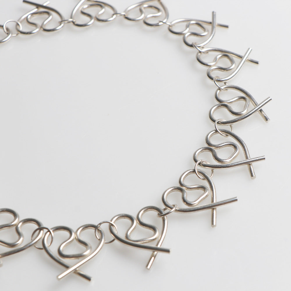 <3 necklace